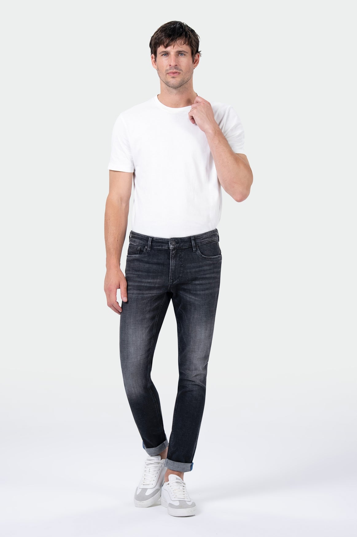 Marcel Slim | Eleven Blue