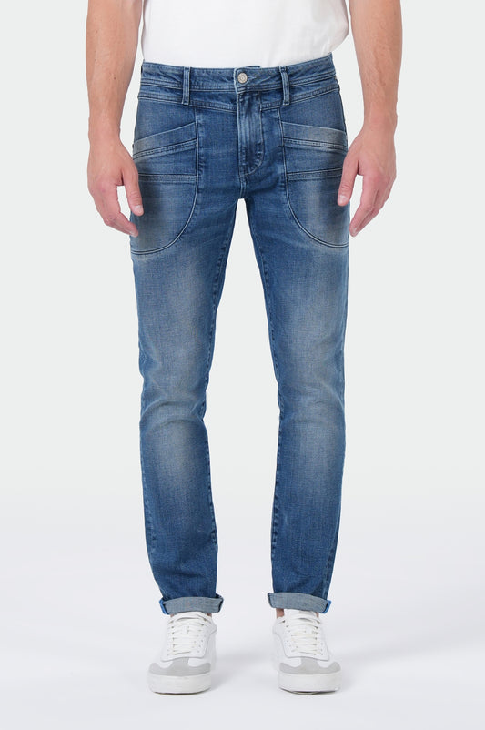 Peter Regular | Era Blue