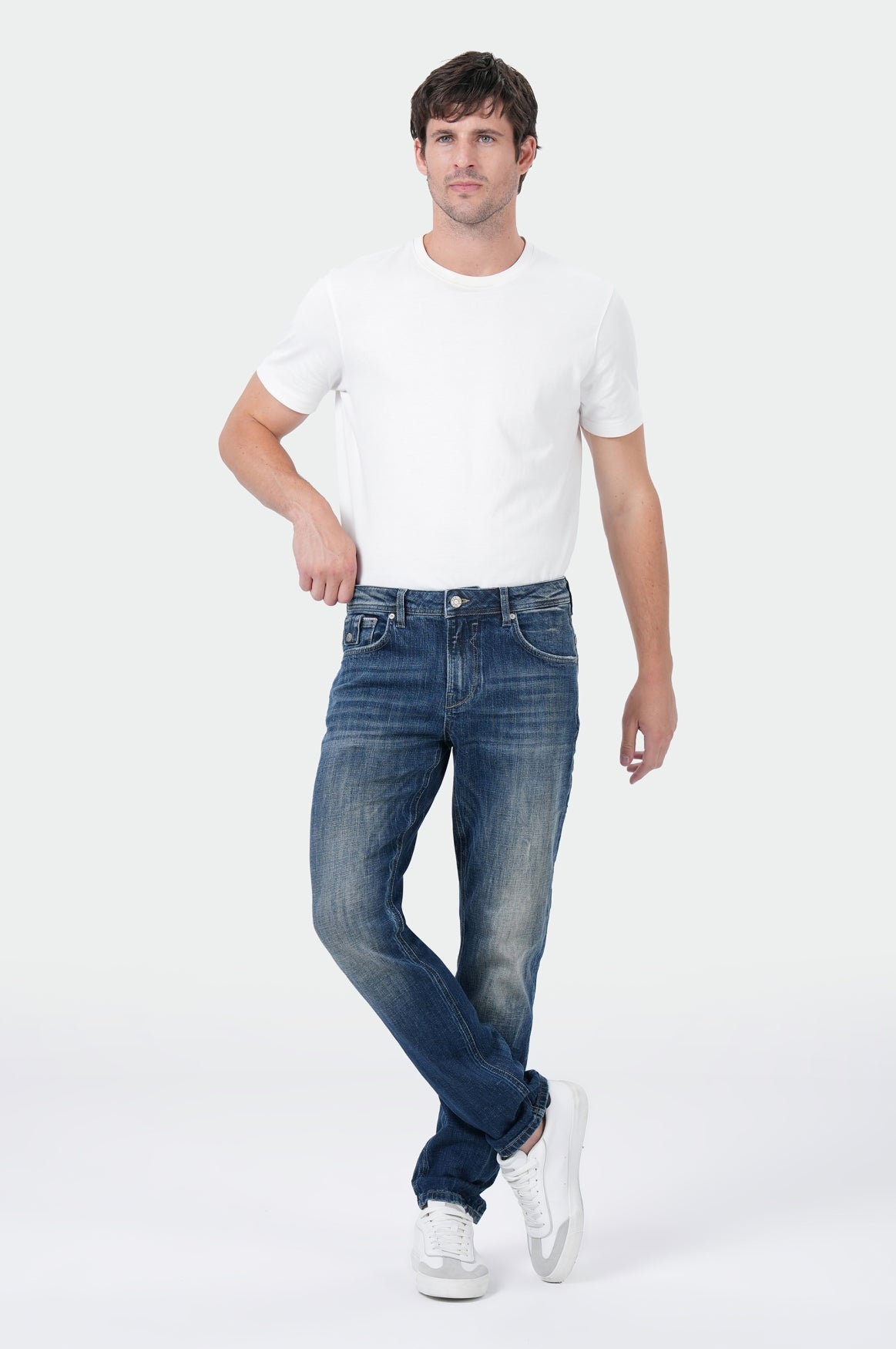 Ricardo Regular | Eba Blue