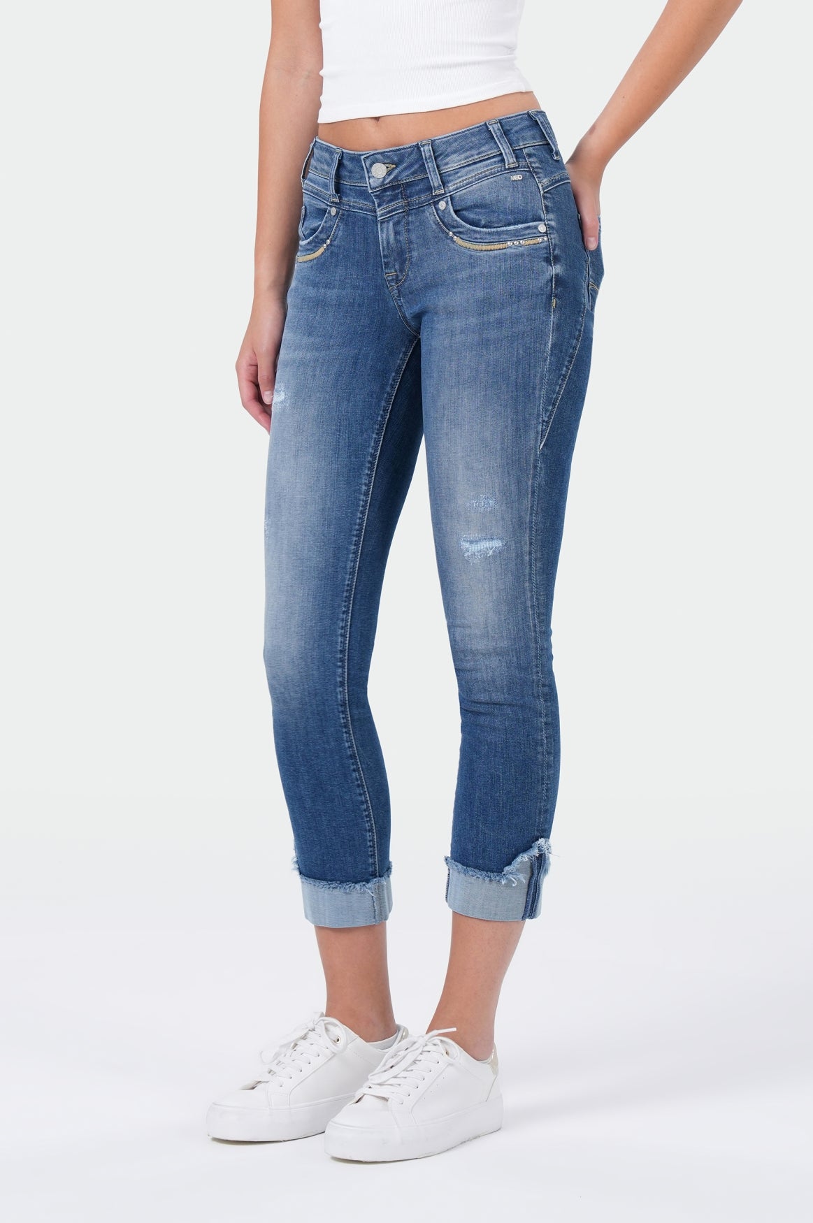 Rita Regular | Enough Blue