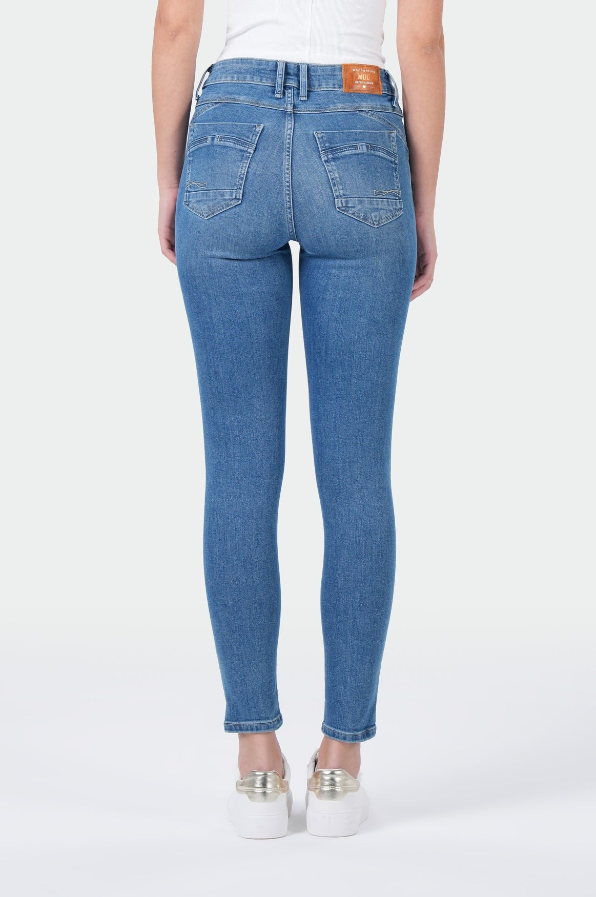 Suzy Skinny | Exhale Blue