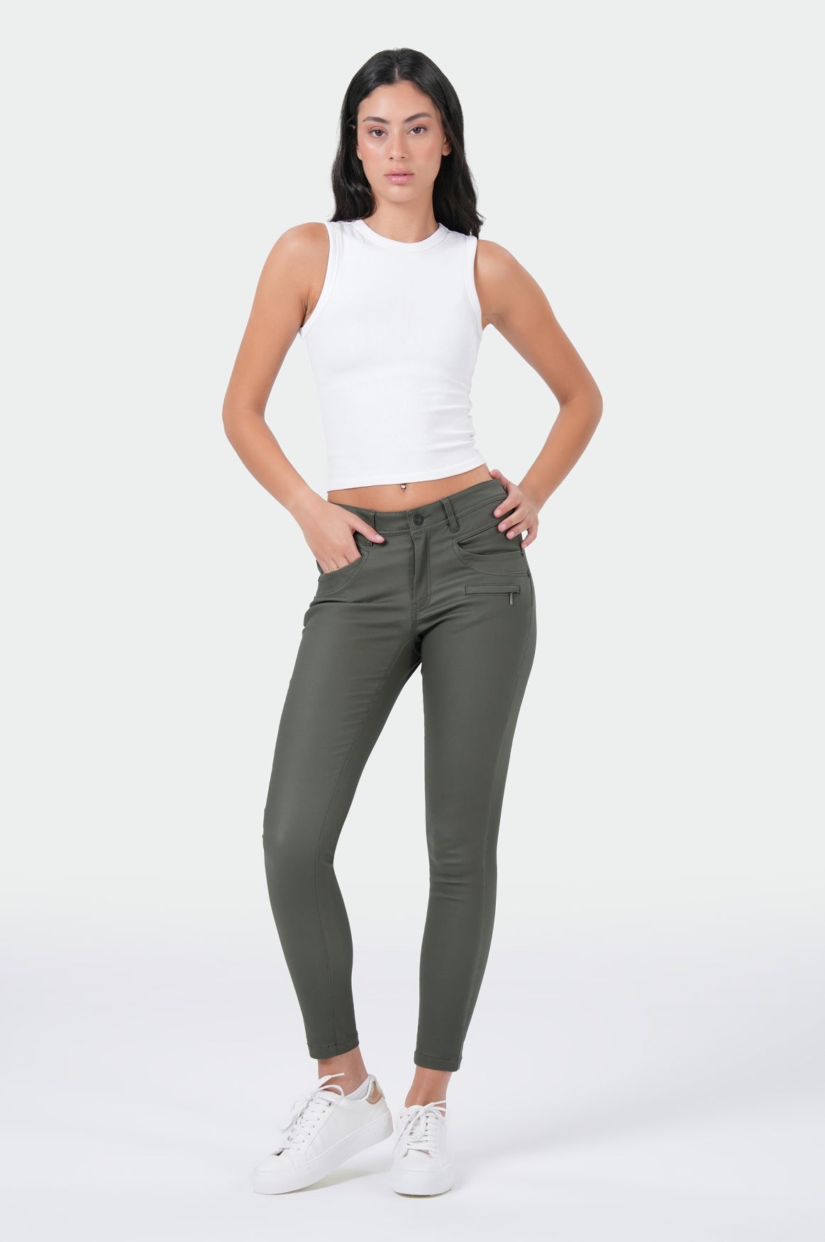 Suzy Skinny | Olive Branch