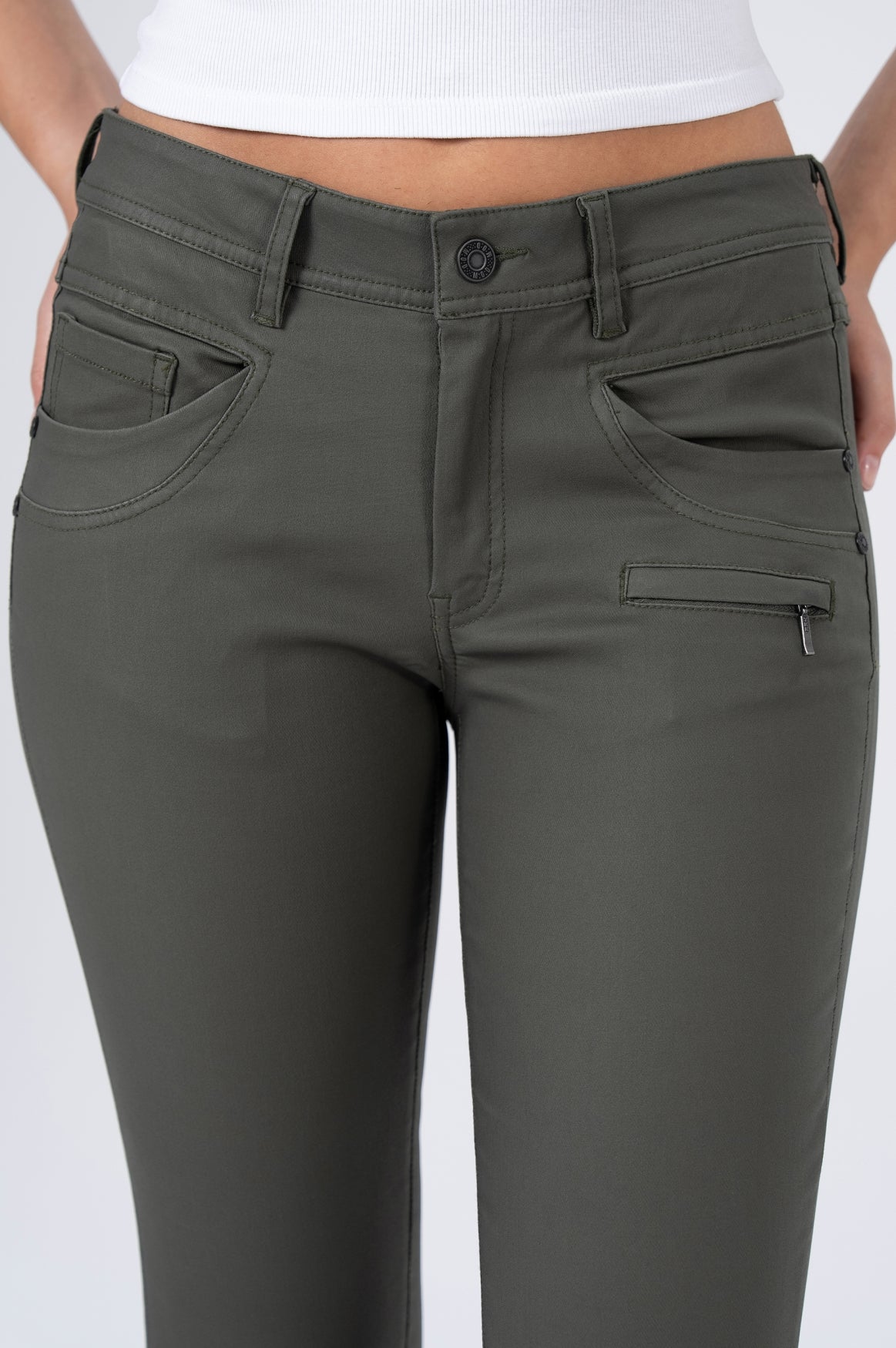 Suzy Skinny | Olive Branch