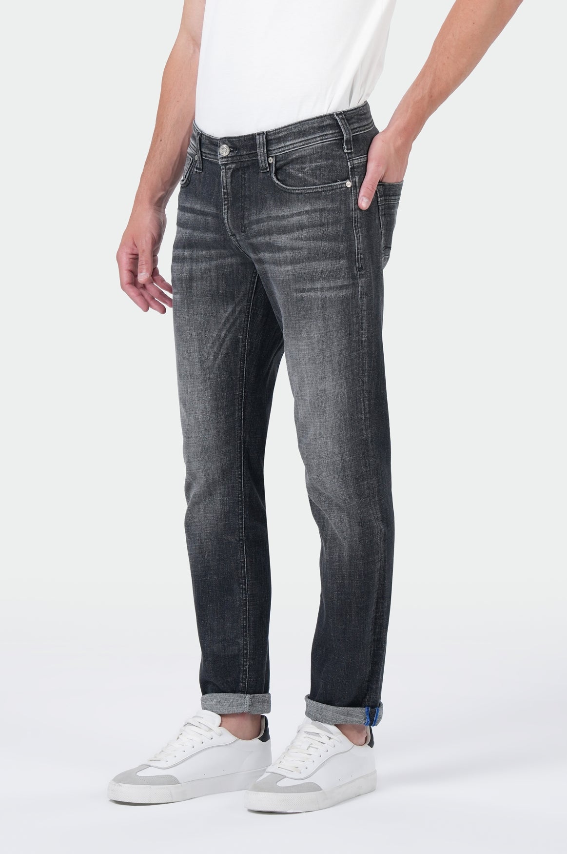 Thomas Comfort | Ear Black