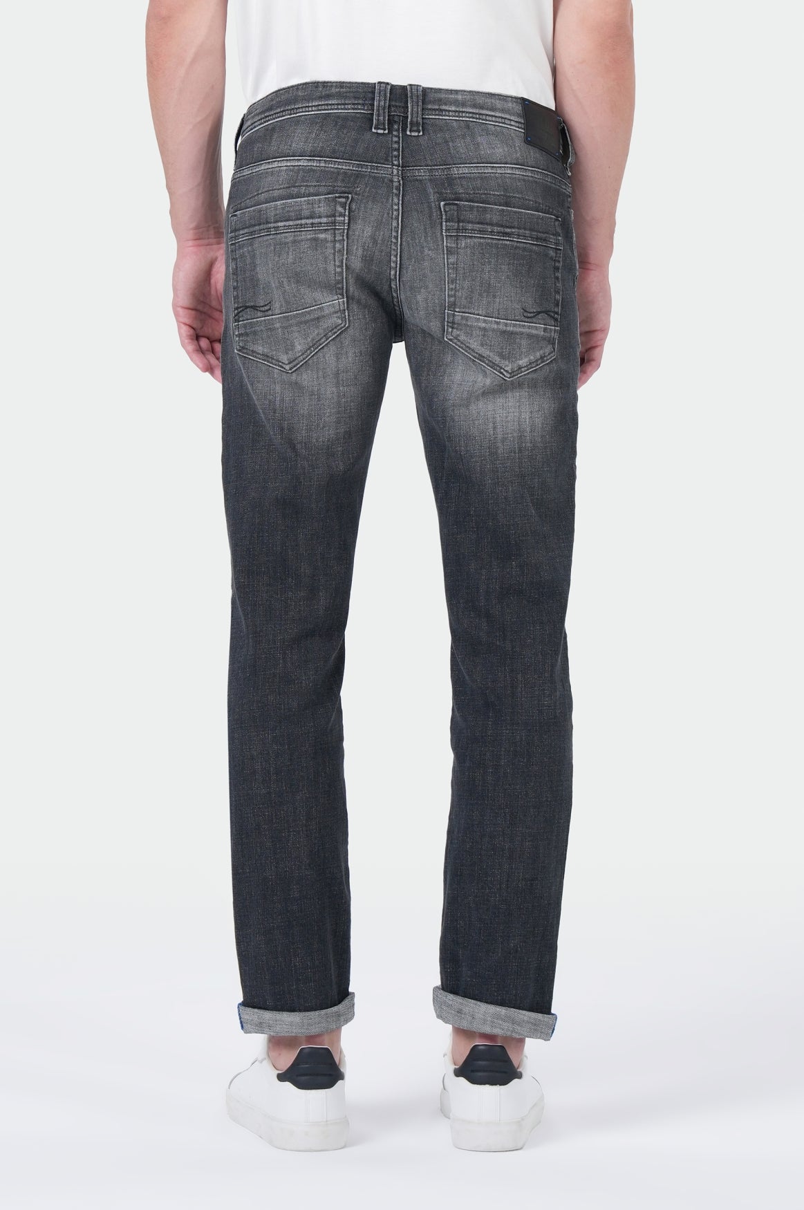 Thomas Comfort | Ear Black