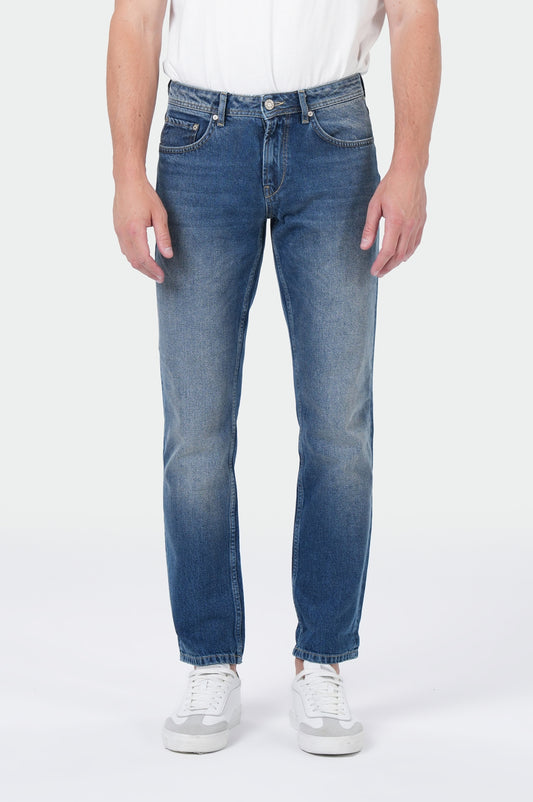 Tyson Comfort | Eleven Blue